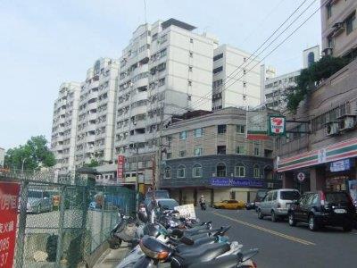桃園平鎮法拍大樓-9