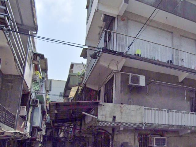 泰山法拍透天-2