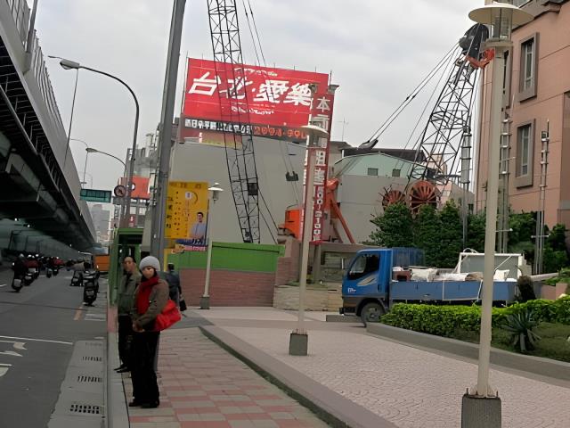 新北中和法拍大樓-5