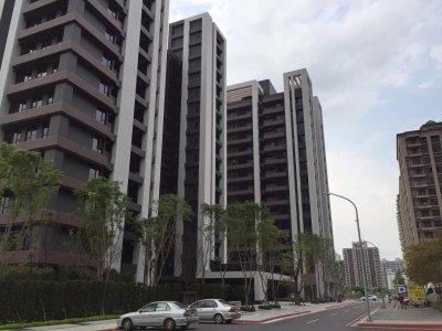 新北淡水法拍大樓-7