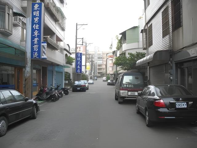 桃園中壢華廈法拍-1