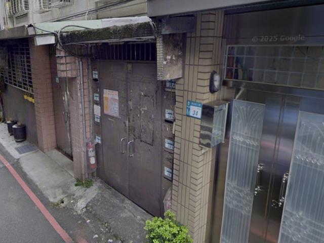 新北新店拍賣公寓-4