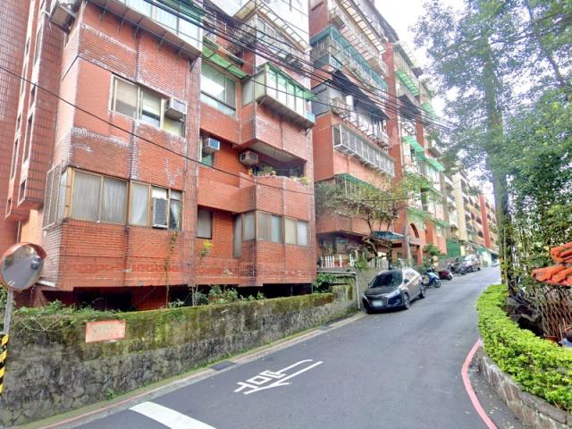 台北法拍大樓-1