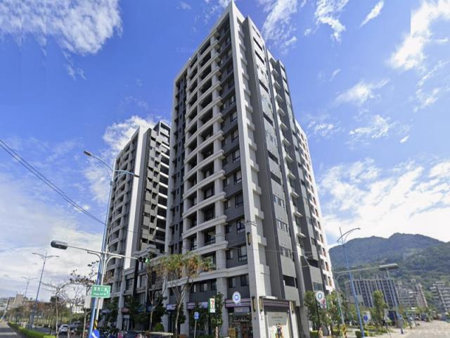 新北八里法拍大樓-1