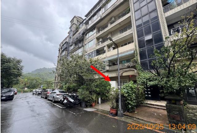 台北北投拍賣大樓-6