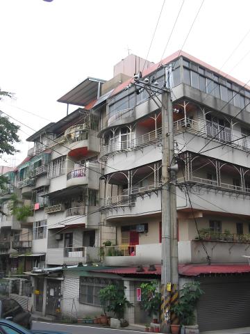 新北新店公寓法拍-10