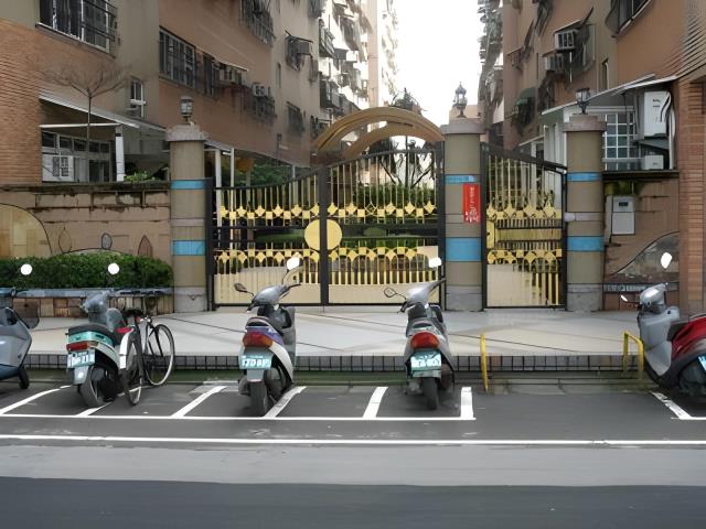 桃園桃園區法拍大樓-1