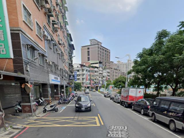 新北蘆洲法拍大樓-7
