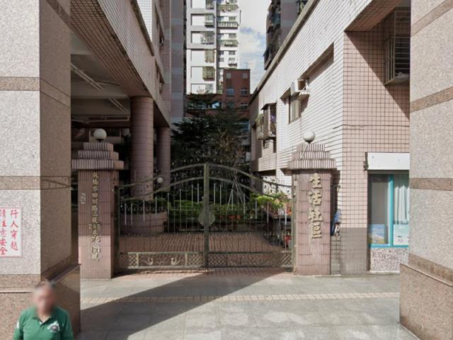 新北板橋拍賣大樓-5