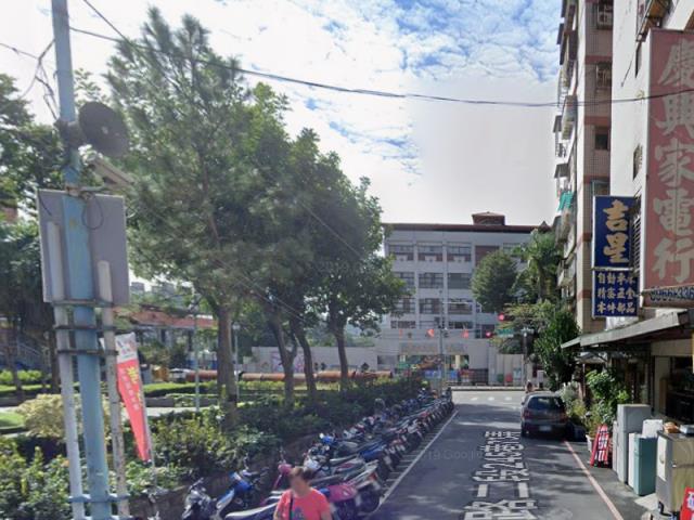 新北板橋拍賣大樓-7