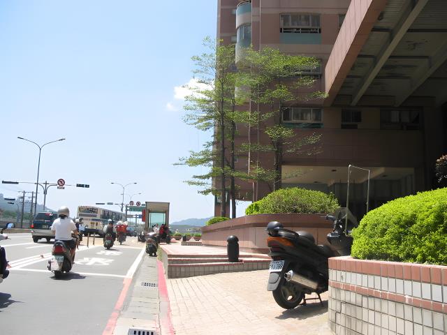 新北大樓法拍-9