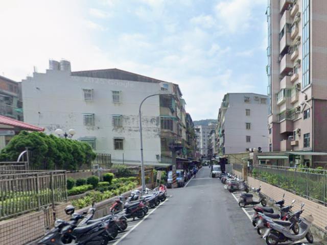 五股拍賣大樓-7