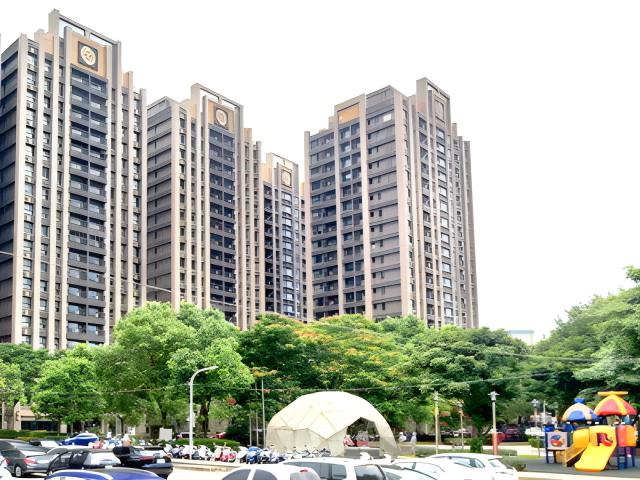 平鎮拍賣大樓-1