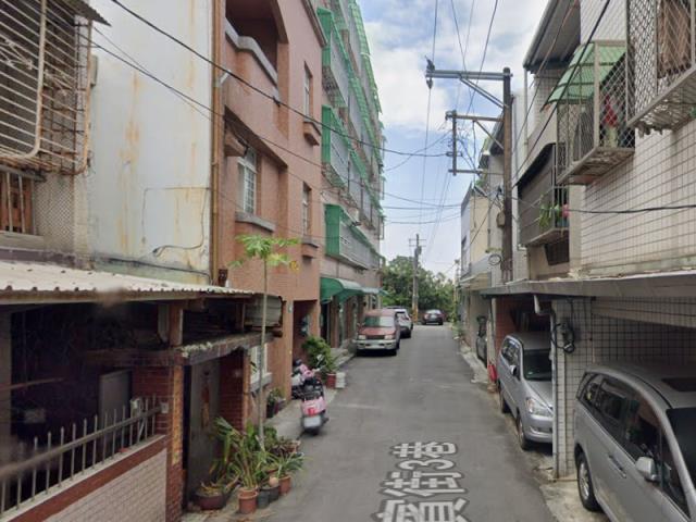 新北鶯歌透天法拍-6
