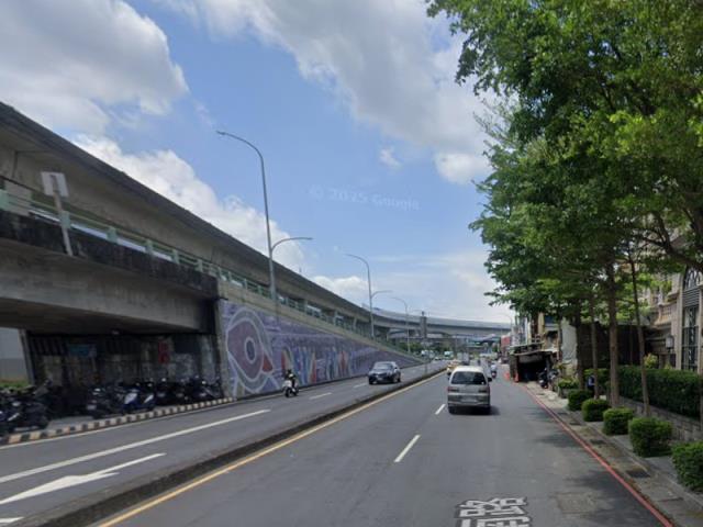 新北三重拍賣大樓-6