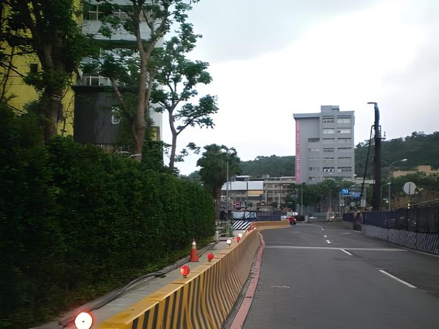 台北信義區拍賣大樓-6