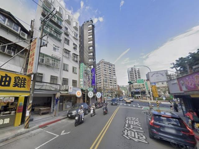 台北士林華廈法拍-2