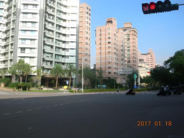 台北信義區大樓法拍-2